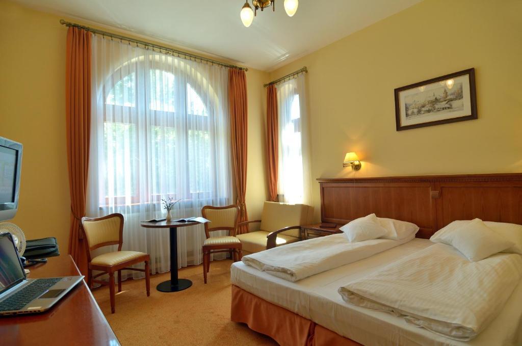 Hotel Stefania Krynica-Zdrój Zimmer foto