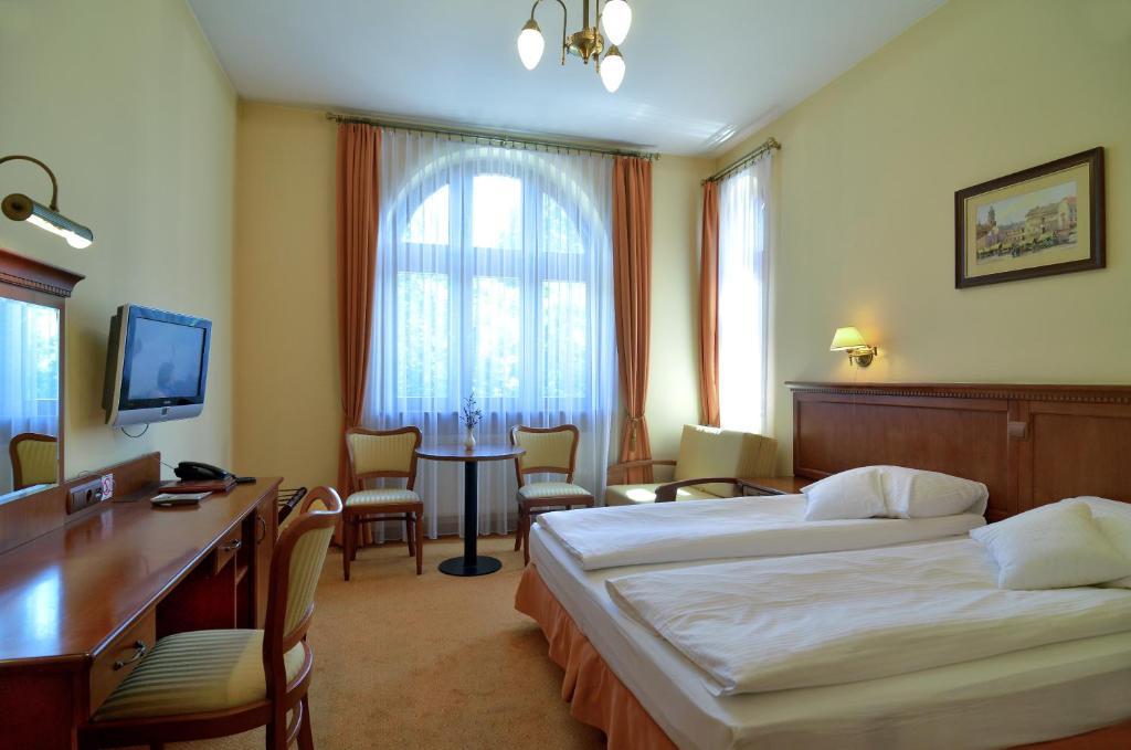 Hotel Stefania Krynica-Zdrój Zimmer foto